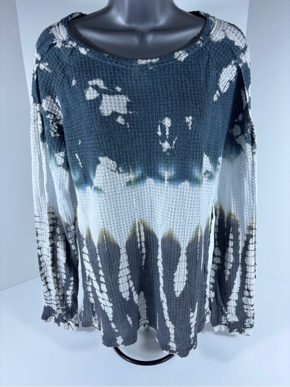 XCVI Gray Ivory Tie Dye Waffle Knit Top Womens Medium Long Sleeve Boho Casual